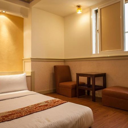 Good Hotel Fengyuan Buitenkant foto