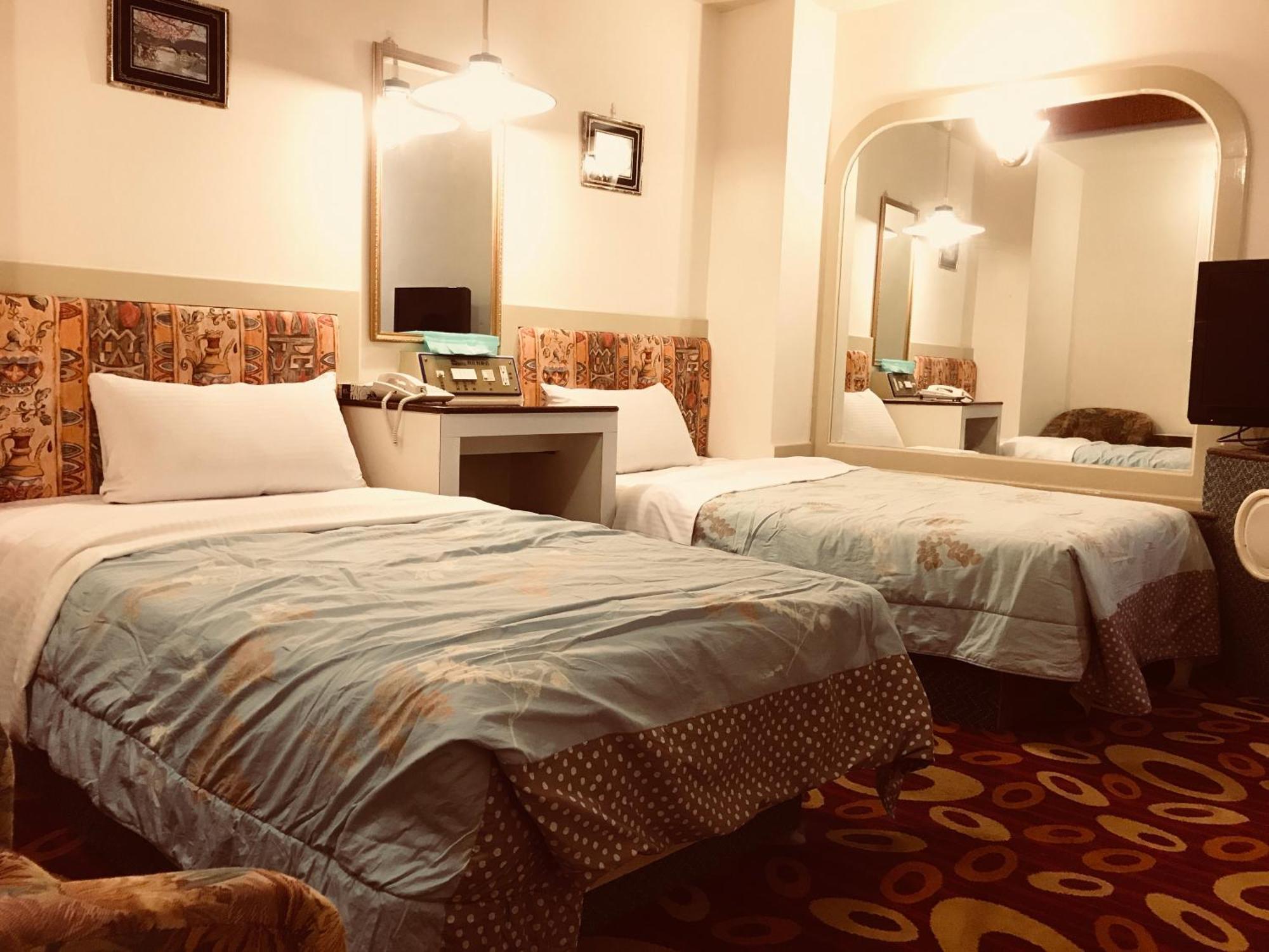 Good Hotel Fengyuan Buitenkant foto